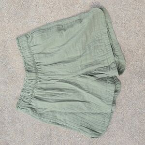 Old Navy Light Olive Green High Waist Women’s Shorts